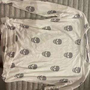 Long sleeve very comfy shirt!